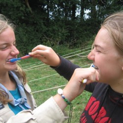 fotos kamp 2009-2010 jong-givers 286 - Scouts en Gidsen Zaventem 